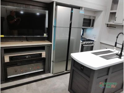 2026 Coachmen RV Chaparral - Photo 40