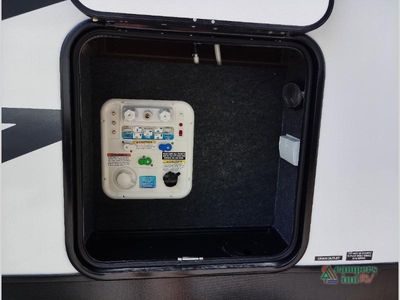 2026 Coachmen RV Chaparral - Photo 28