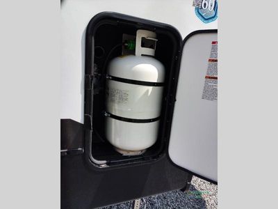 2026 Coachmen RV Chaparral - Photo 22