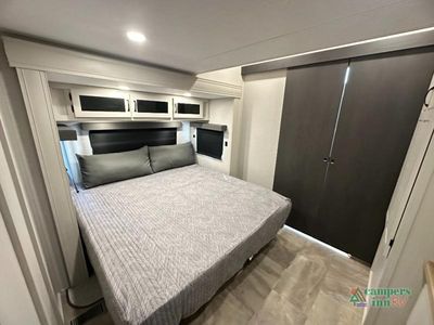 2026 Coachmen RV Chaparral - Photo 6