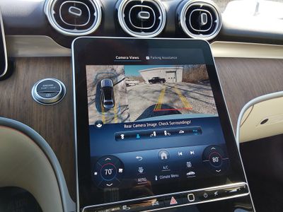 2022 Mercedes-Benz C-Class - Photo 16