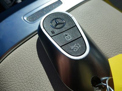 2022 Mercedes-Benz C-Class - Photo 15