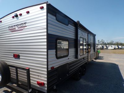 2022 Forest River Cherokee Patriot Edition - Photo 5