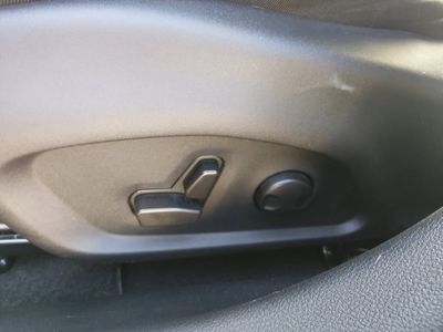 2025 Jeep Compass - Photo 19