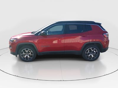 2025 Jeep Compass - Photo 4