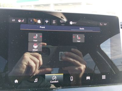 2025 Jeep Compass - Photo 17
