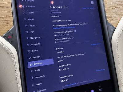 2020 Tesla Model S - Photo 18