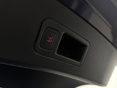 2020 Tesla Model S - Photo 30