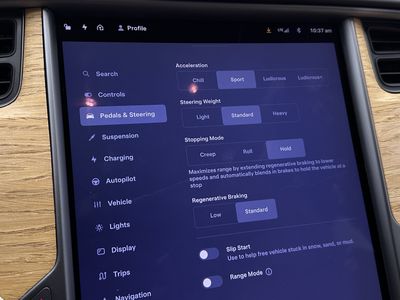 2020 Tesla Model S - Photo 14