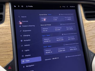 2020 Tesla Model S - Photo 17