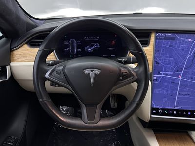 2020 Tesla Model S - Photo 25