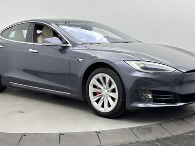 2020 Tesla Model S - Photo 3