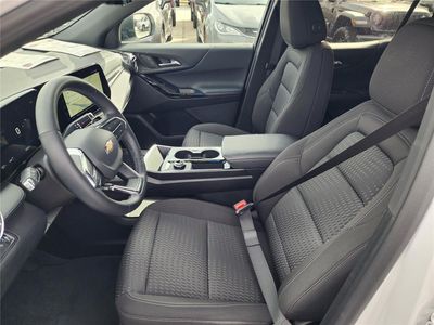 2026 2026 Chevrolet Equinox AWD - Photo 11