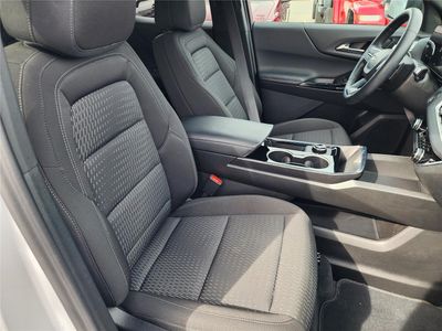 2026 2026 Chevrolet Equinox AWD - Photo 6