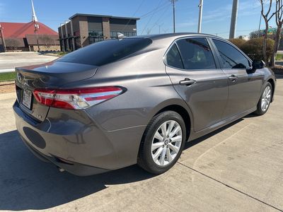 2020 Toyota Camry - Photo 5