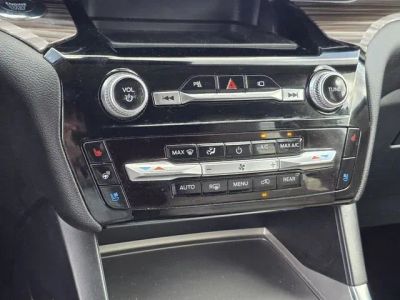 2022 Ford Explorer - Photo 21