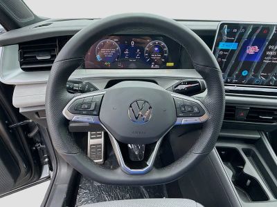 2026 Volkswagen Tiguan — photo 10 view
