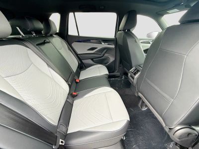 2026 Volkswagen Tiguan — photo 23 view