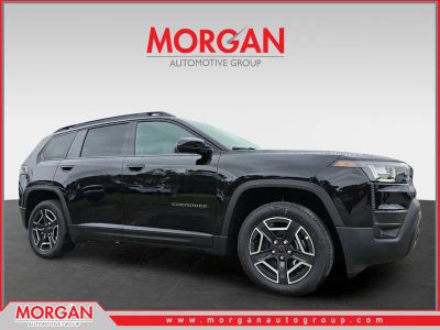 2026 Jeep Cherokee Laredo in Black — front three-quarter view