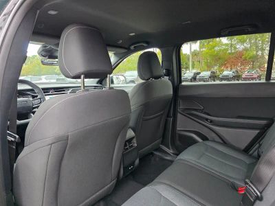2026 Jeep Cherokee — photo 9 view