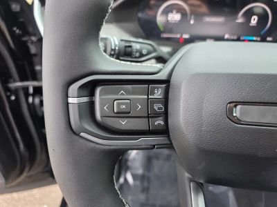 2026 Jeep Cherokee — photo 17 view
