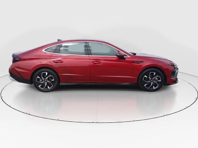 2024 Hyundai Sonata - Photo 8