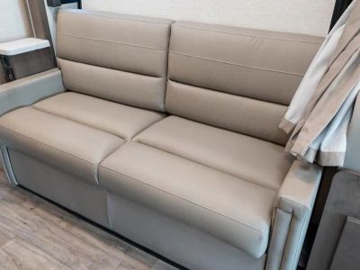 2025 Thor Motor Coach FOUR WINDS - Photo 14