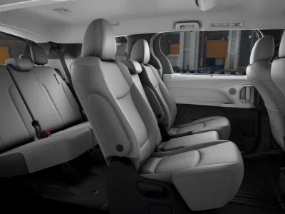 2026 Toyota Sienna - Photo 21