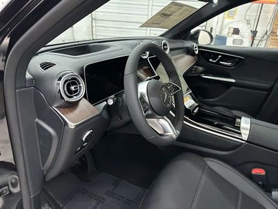 2026 Mercedes-Benz GLC - Photo 9