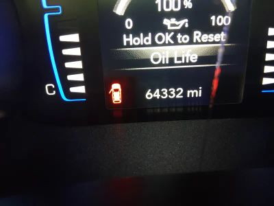 2023 Chrysler Voyager - Photo 14