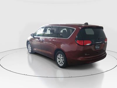 2023 Chrysler Voyager - Photo 5