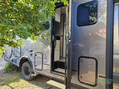 2026 Winnebago Ekko - Photo 9