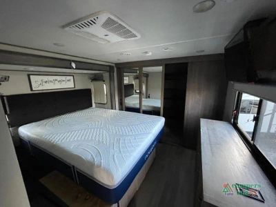 2021 Grand Design Solitude S-Class - Photo 19