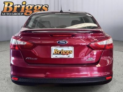 2013 Ford Focus — interior view
