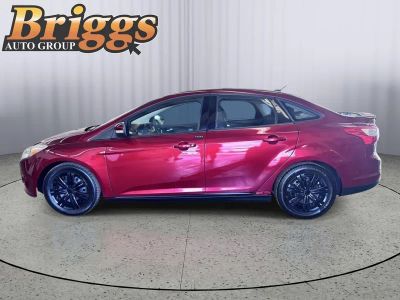 2013 Ford Focus — side profile view