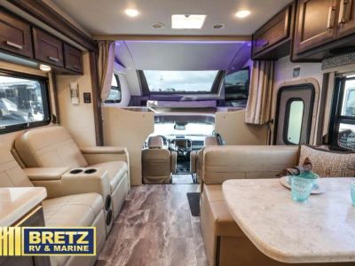 2023 Thor Motor Coach Omni - Photo 28