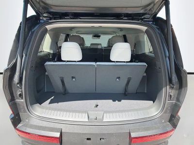 2026 Hyundai SANTA FE — photo 12 view