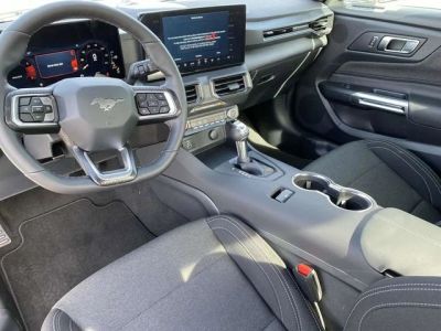 2026 Ford Mustang — photo 12 view