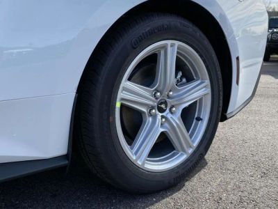2026 Ford Mustang — photo 9 view