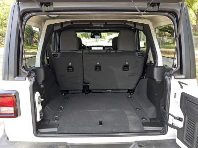 2026 Jeep Wrangler — photo 12 view