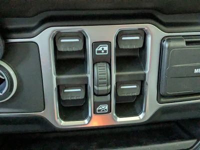 2026 Jeep Wrangler — photo 23 view