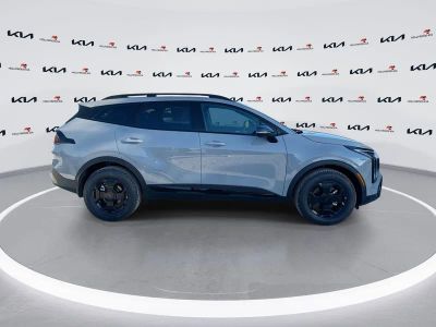 2026 Kia Sportage — photo 9 view