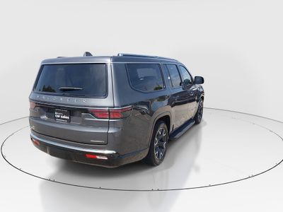 2023 Jeep Wagoneer L - Photo 7