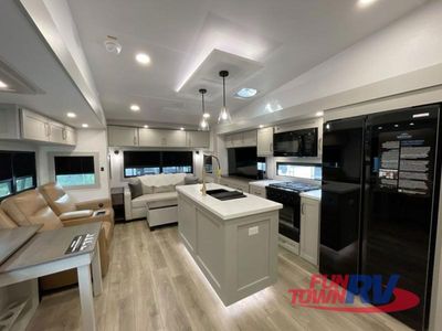 2026 Brinkley Model Z - Photo 10