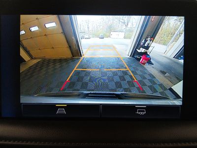 2023 Chevrolet Suburban - Photo 16
