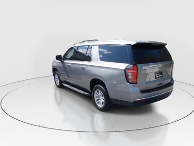 2023 Chevrolet Suburban - Photo 5