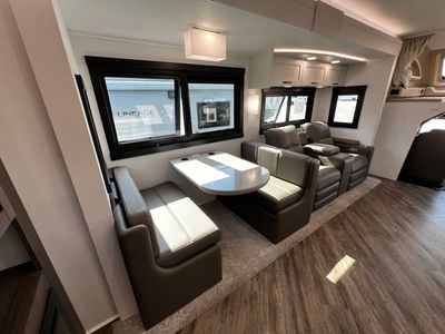 2026 Jayco SENECA - Photo 20