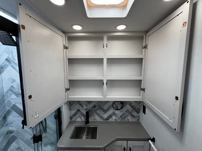 2026 Jayco SENECA - Photo 35