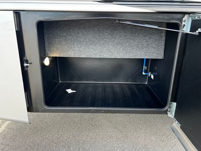 2026 Jayco SENECA - Photo 44