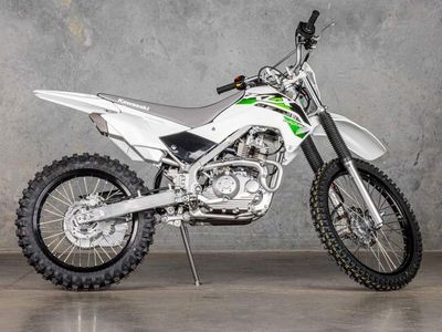 2026 Kawasaki KLX140R F - Photo 2